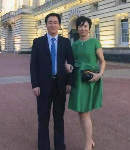 邻居的好妻子
