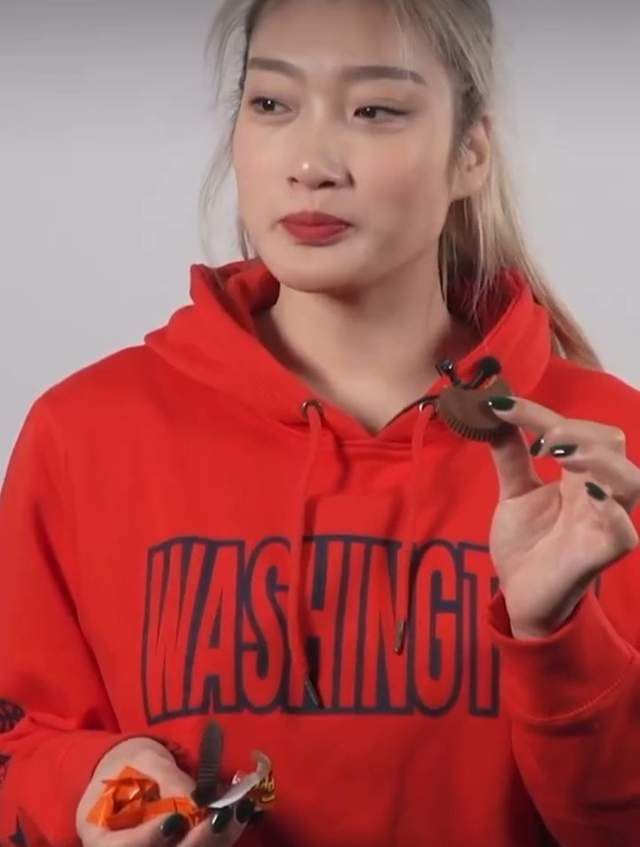成人久久精品