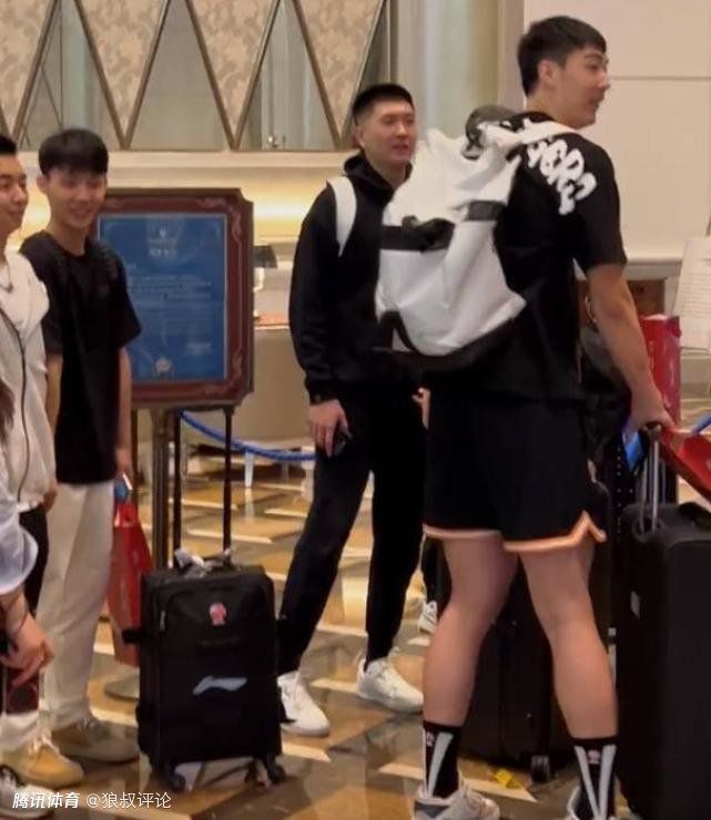 欧美深深色噜噜狠狠yyy
