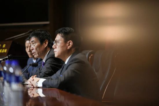 胸啊嗯~出水了视频