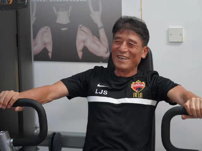 色婷婷伊人